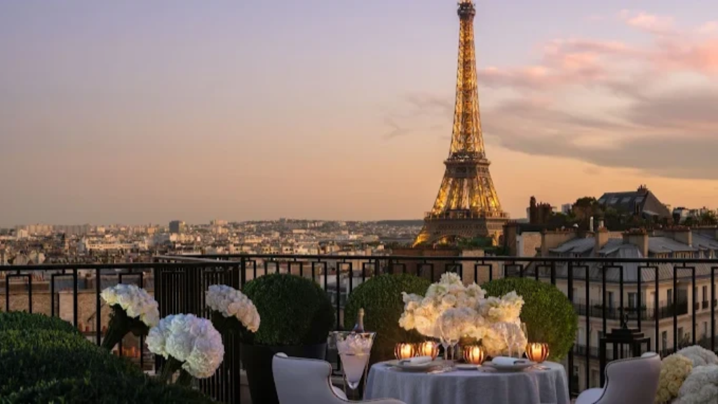 Four Seasons Hotel George V Paris